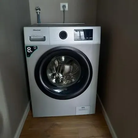 Joli A 5mn Du Centre-ville Avec Parking Prive Apartmán *